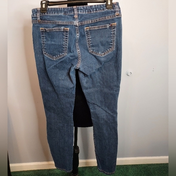 Tommy Hilfiger Dark Wash Skinny Size 6R Jeans - Picture 4 of 7
